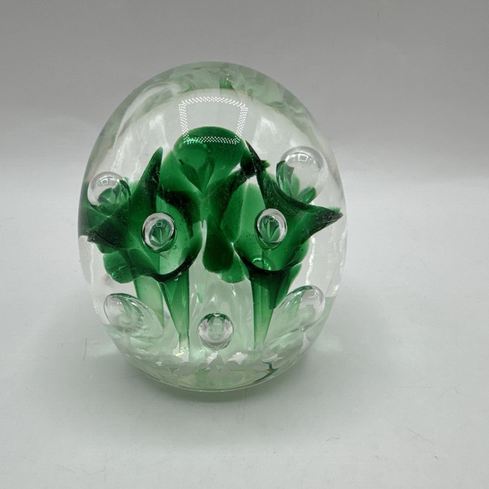Vintage Joe St Clair Signed Controlled Bubble Green Trumpet Flowers Paper Weight